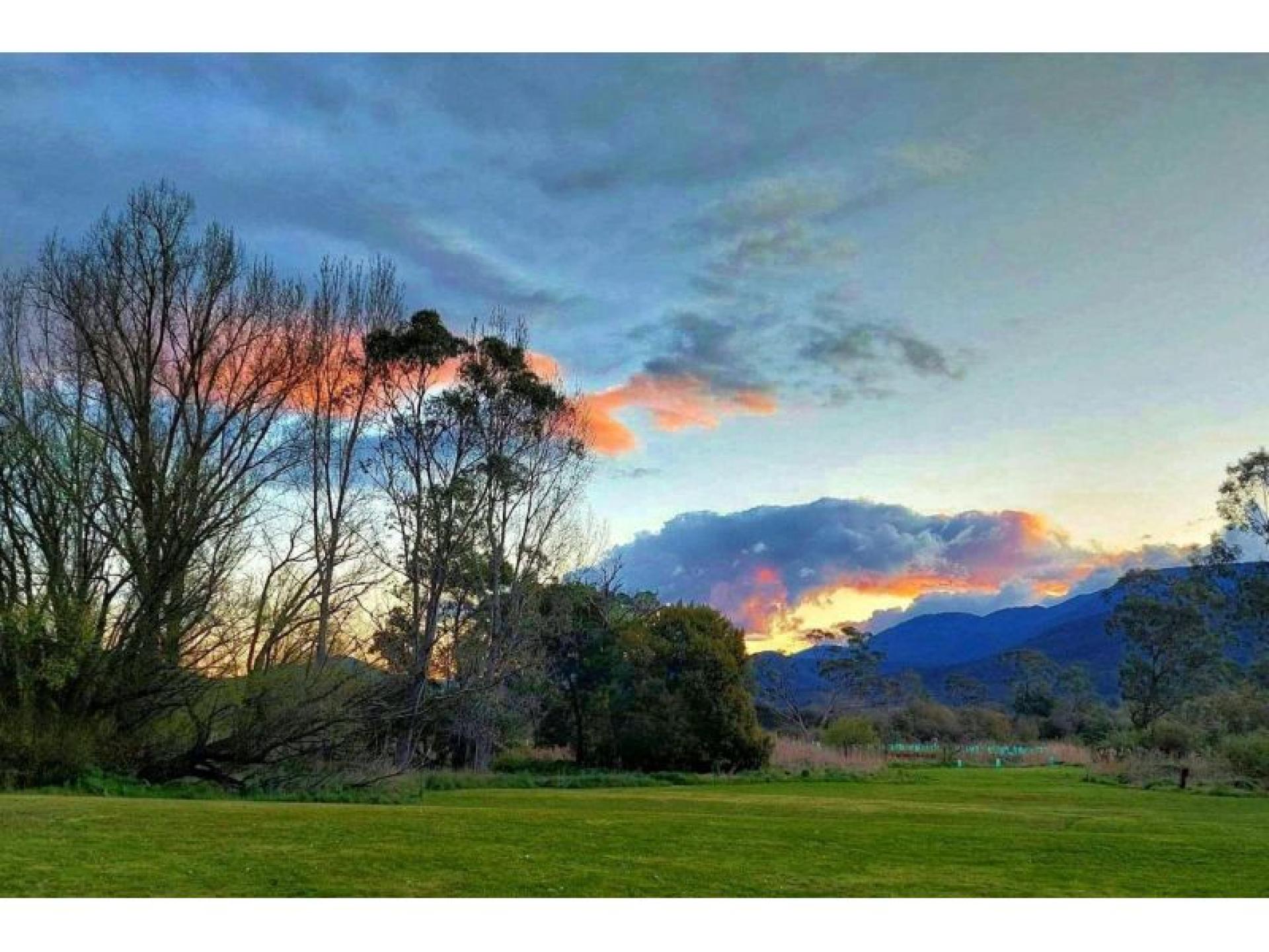 Hotel for sale  Porepunkah