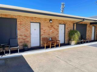 Motels For Sale - 1 large