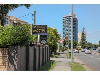 Motels For Sale - 1 large