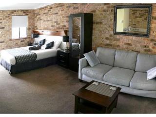 Motels For Sale - 1 large