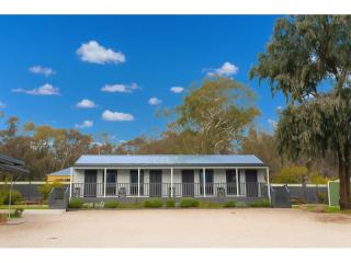 Motels For Sale - 1 large