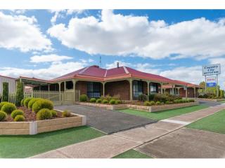 Motels For Sale - 1 large