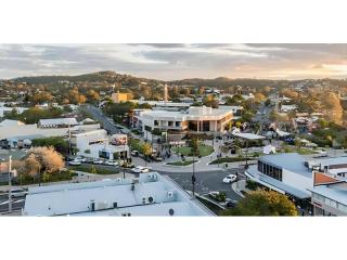 Motels For Sale - 1 large