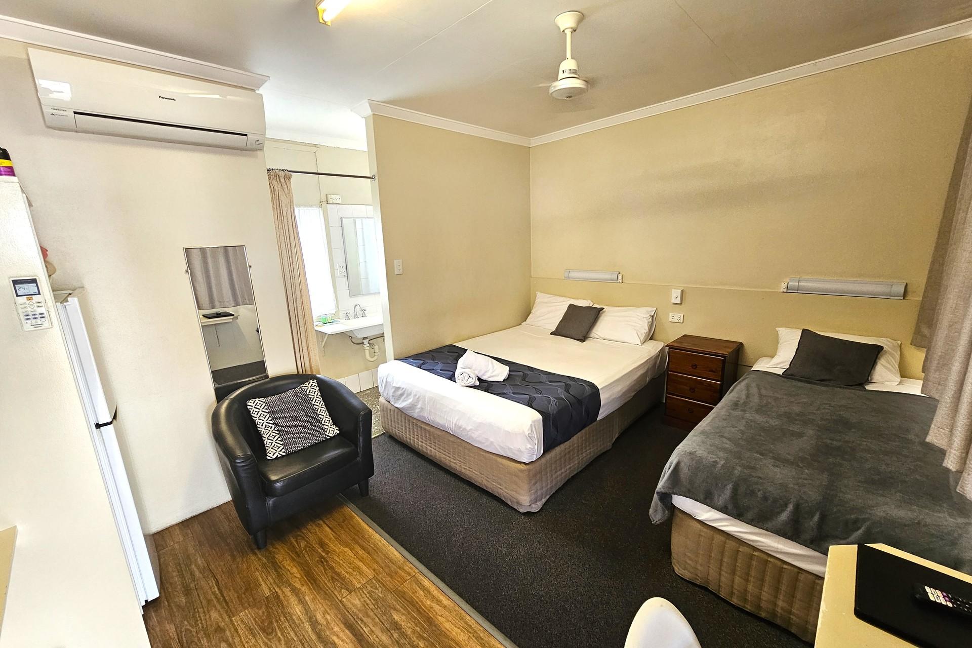 Plantation Park Motor Inn... Motels For Sale North Queensland....