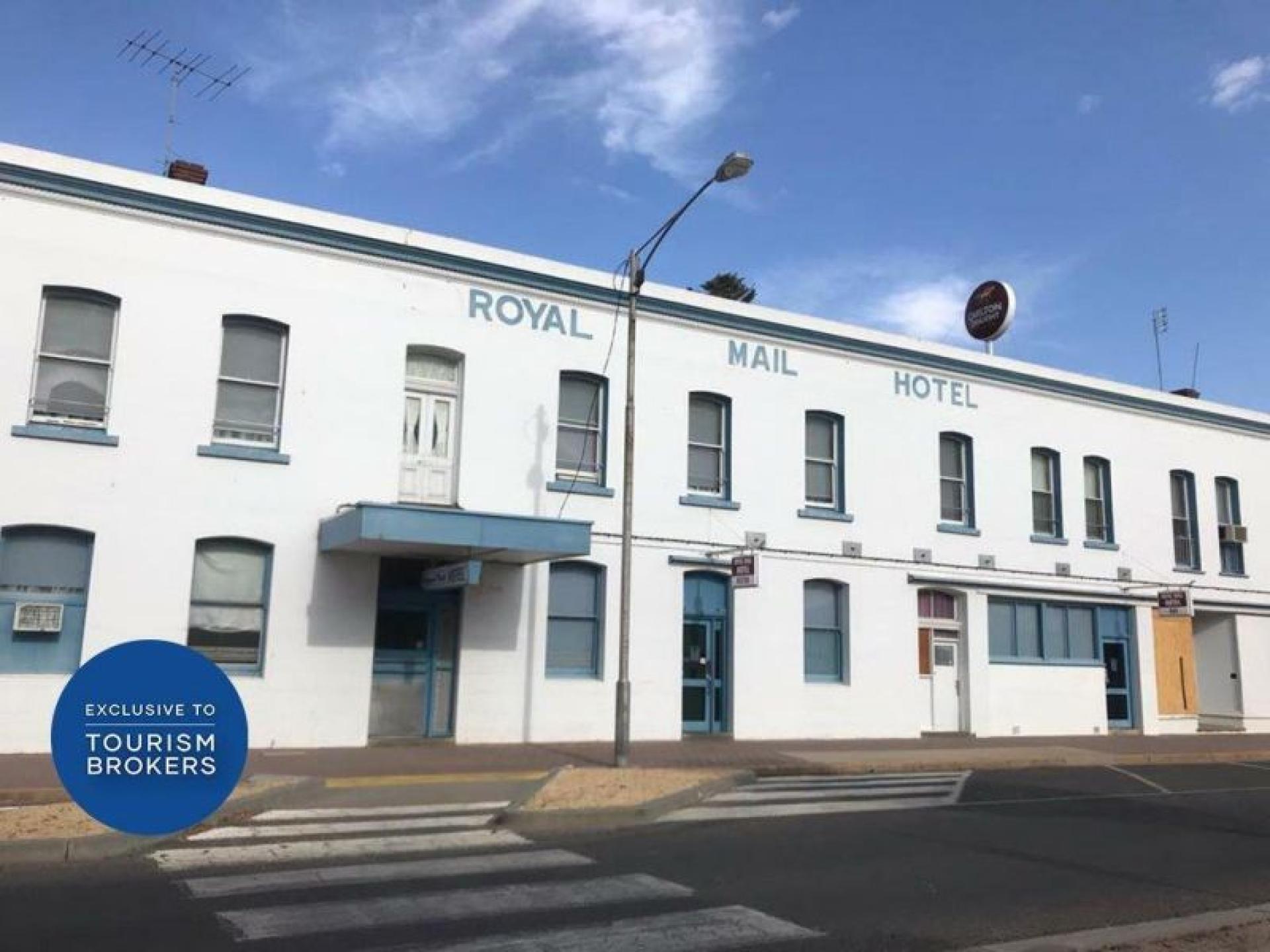 Hotel for sale Warracknabeal