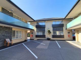 Motels For Sale - 1 large