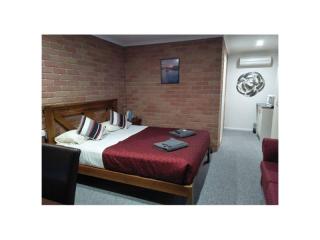 Motels For Sale - 1 large