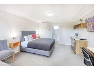 Motels For Sale - 1 large