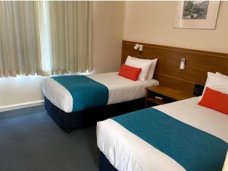 Motels For Sale - 1 large