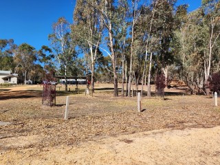 Bed and Breakfasts For Sale - 1 large