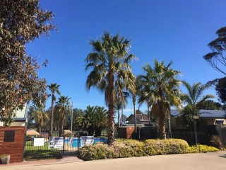 Motels For Sale - 1 large