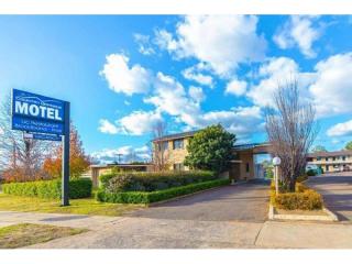 Motels For Sale - 1 large