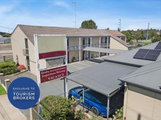 Motels For Sale - 1 large