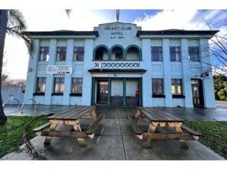 Cricket Club Hotel -Historic charm - Country hospitality - Endless potential.