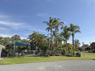 Motels For Sale - 1 large