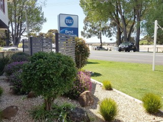 Motels For Sale - 1 large