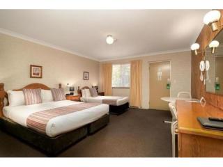 Motels For Sale - 1 large