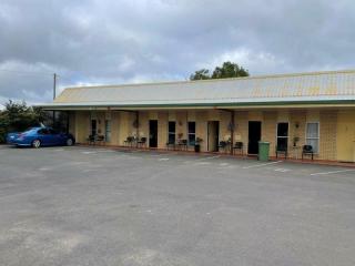 Motels For Sale - 1 large