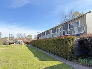 Motels For Sale - 1 large