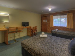 Motels For Sale - 1 large