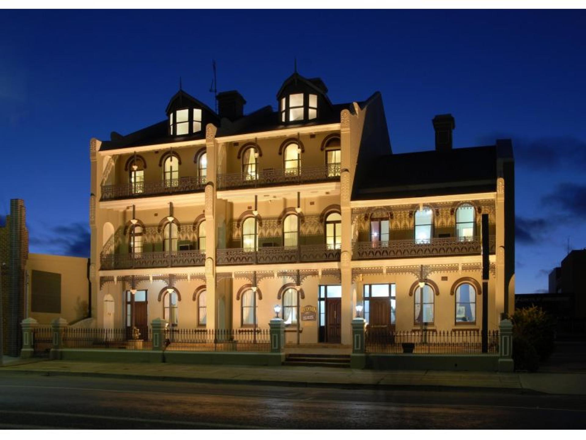 Motel for sale Goulburn