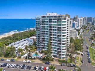 Absolute beachfront management rights with $668k net profit and growth | Resort Brokers ID : MR008849