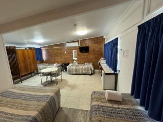 Motels For Sale - 1 large
