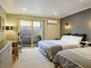 Motels For Sale - 1 large