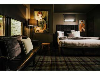 Motels For Sale - 1 large