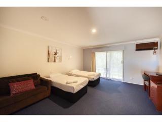 Motels For Sale - 1 large