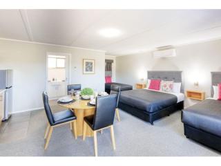 Motels For Sale - 1 large