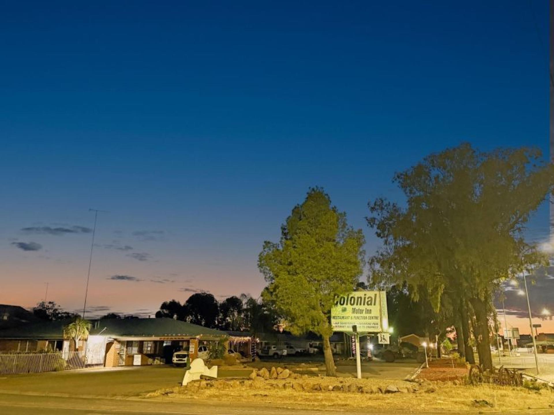 Motel for sale West Wyalong