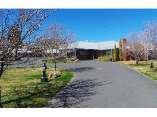 Motels For Sale - 1 large