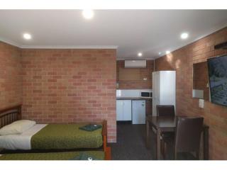 Motels For Sale - 1 large