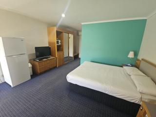 Motels For Sale - 1 large