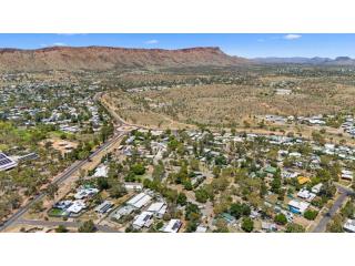 ROCK-SOLID TOURIST PARK OF SCALE AND QUALITY IN THE HEART OF THE ALICE! | Resort Brokers ID : FH009008