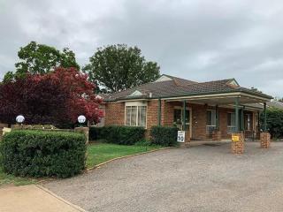 Motels For Sale - 1 large