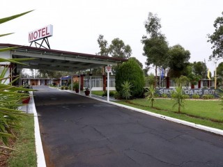 Motels For Sale - 1 large
