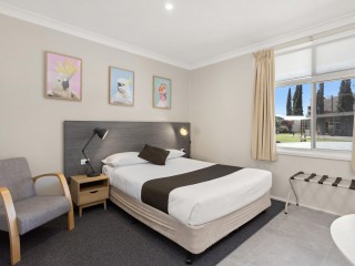 Motels For Sale - 1 large
