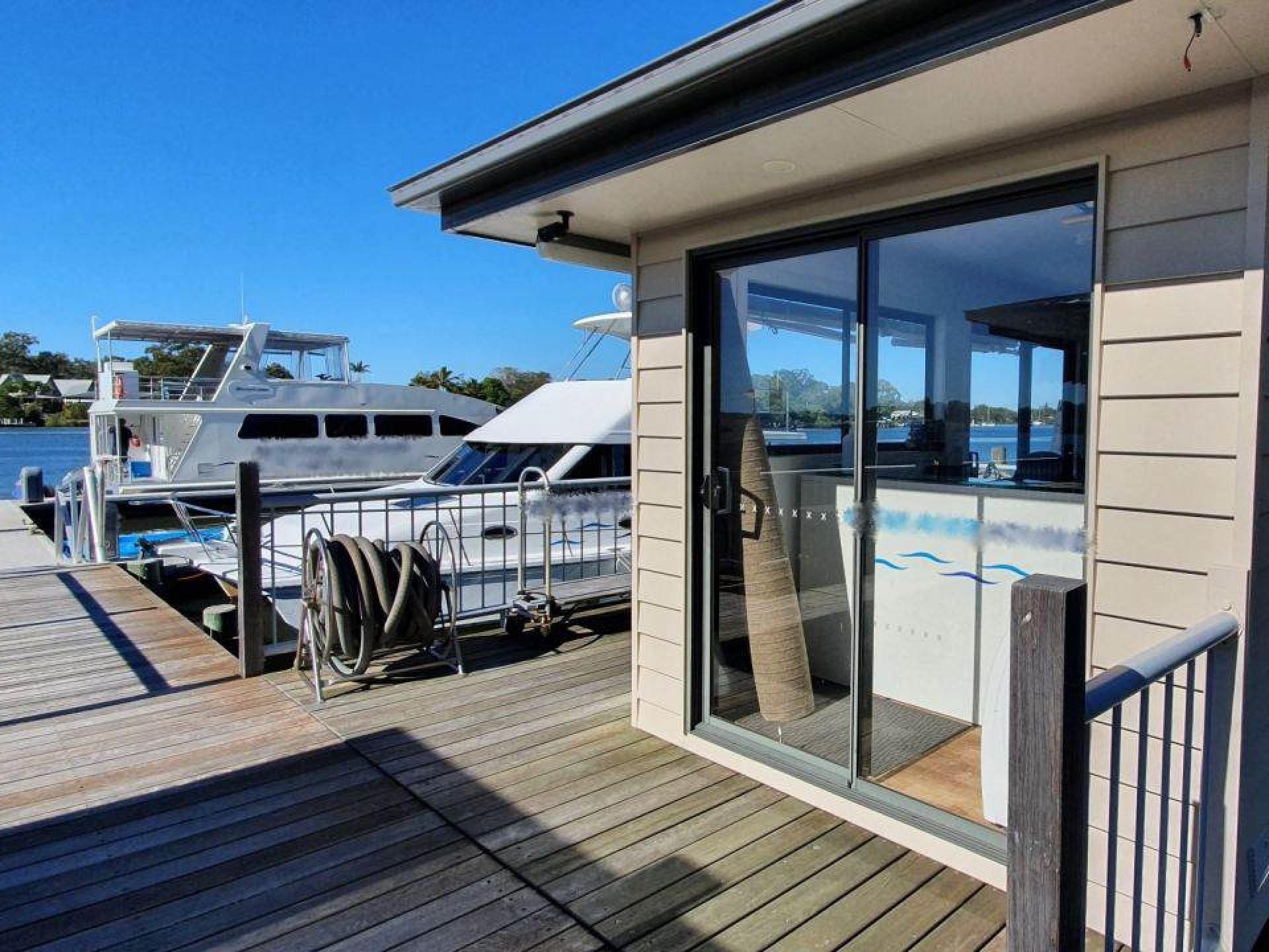 Hire/Rent for sale Noosa                                              Region