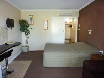Motels For Sale - 1 large