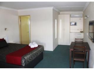 Motels For Sale - 1 large