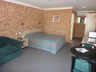 Motels For Sale - 1 large