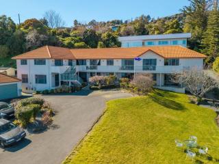 Motels For Sale - 1 large