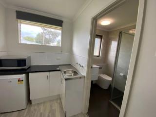 Motels For Sale - 1 large