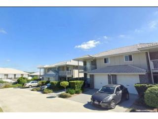 Renter's Paradise Effortless, High Income, Collect Rent From Manager Unit