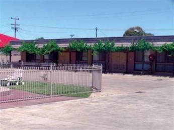 Motels For Sale - 1 large