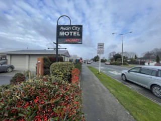 Motels For Sale - 1 large