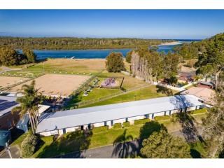 Motels For Sale - 1 large