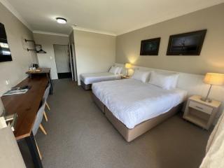 Motels For Sale - 1 large